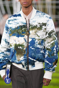 LOUIS VUITTON × Pharrell Williams 2025SS
"Earth Map" Silk Bomber Jacket