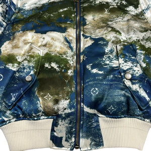 LOUIS VUITTON × Pharrell Williams 2025SS
"Earth Map" Silk Bomber Jacket