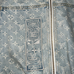 LOUIS VUITTON NBA 21AW デニムフーディ52 XL LOUIS VUITTON 2021AW × NBA Monogram Denim Hooded Jacket