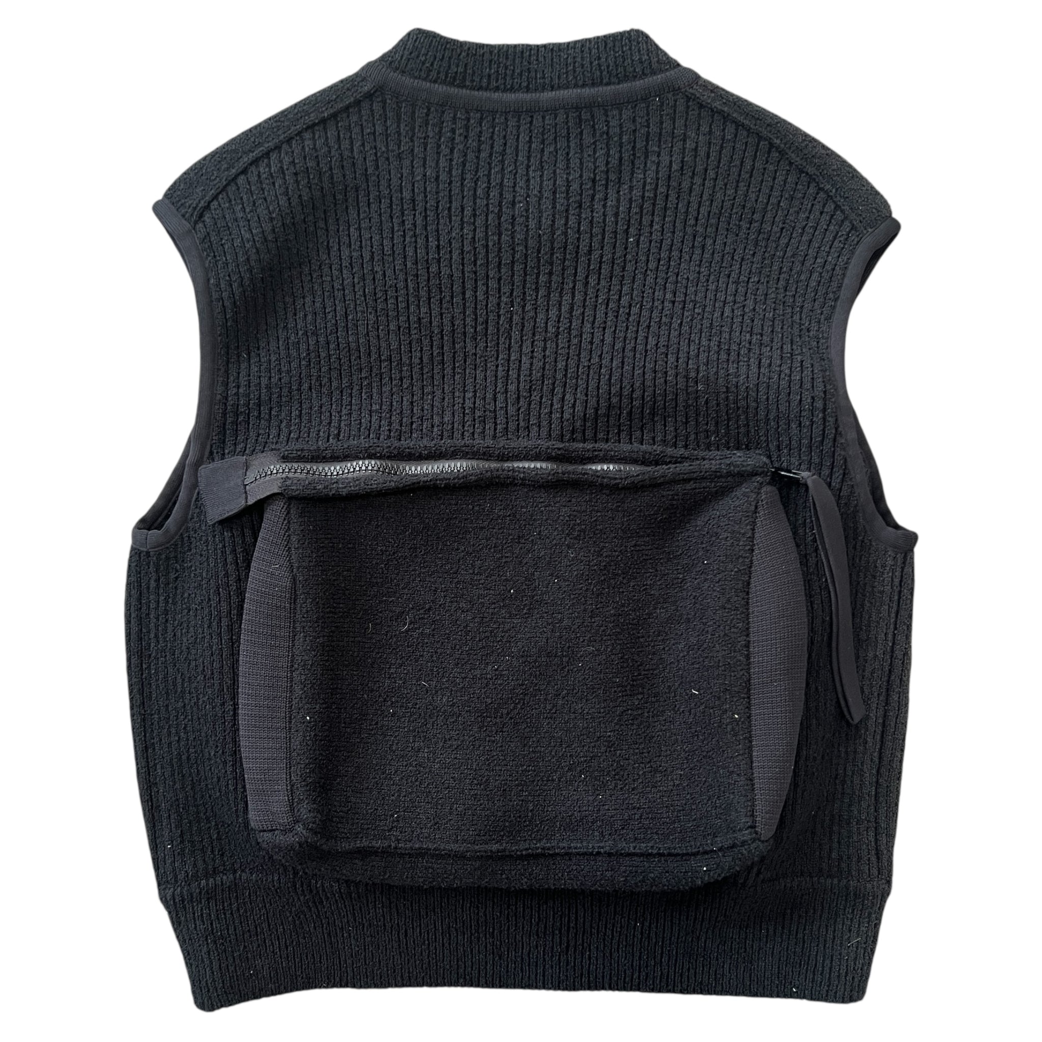 LOUIS VUITTON SS2019 Virgil Era 3D Multi-Pocket Knit Vest (Runway Reference / Black)
