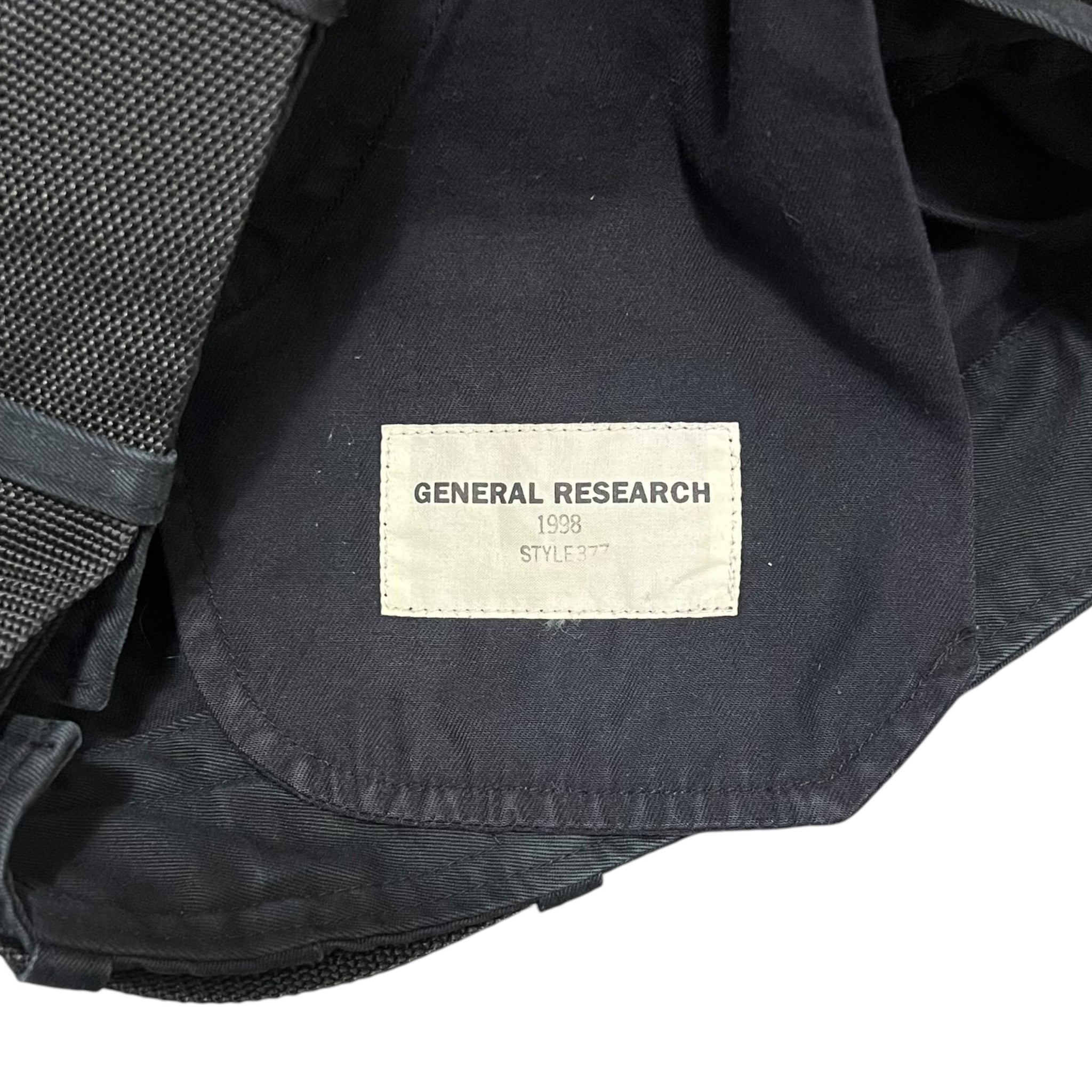 GENERAL RESEARCH 1998 Parasite 74pocket Cargo Jacket and Pants Set up