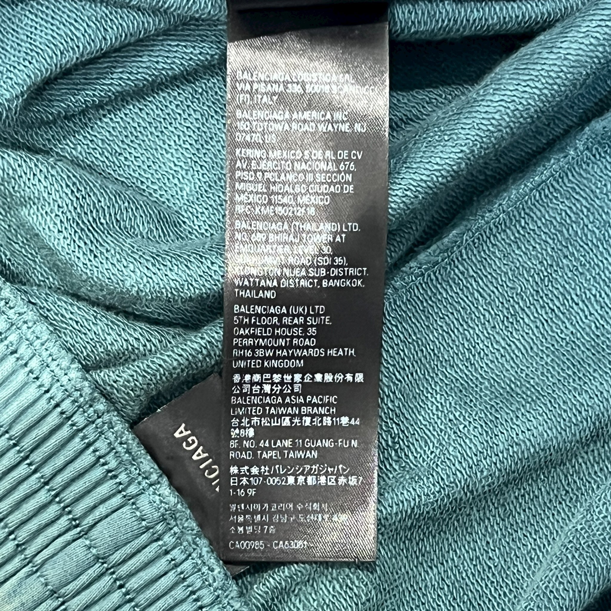 BALENCIAGA 2023SS Hybrid Buggy Pants – Denim × Sweatpants