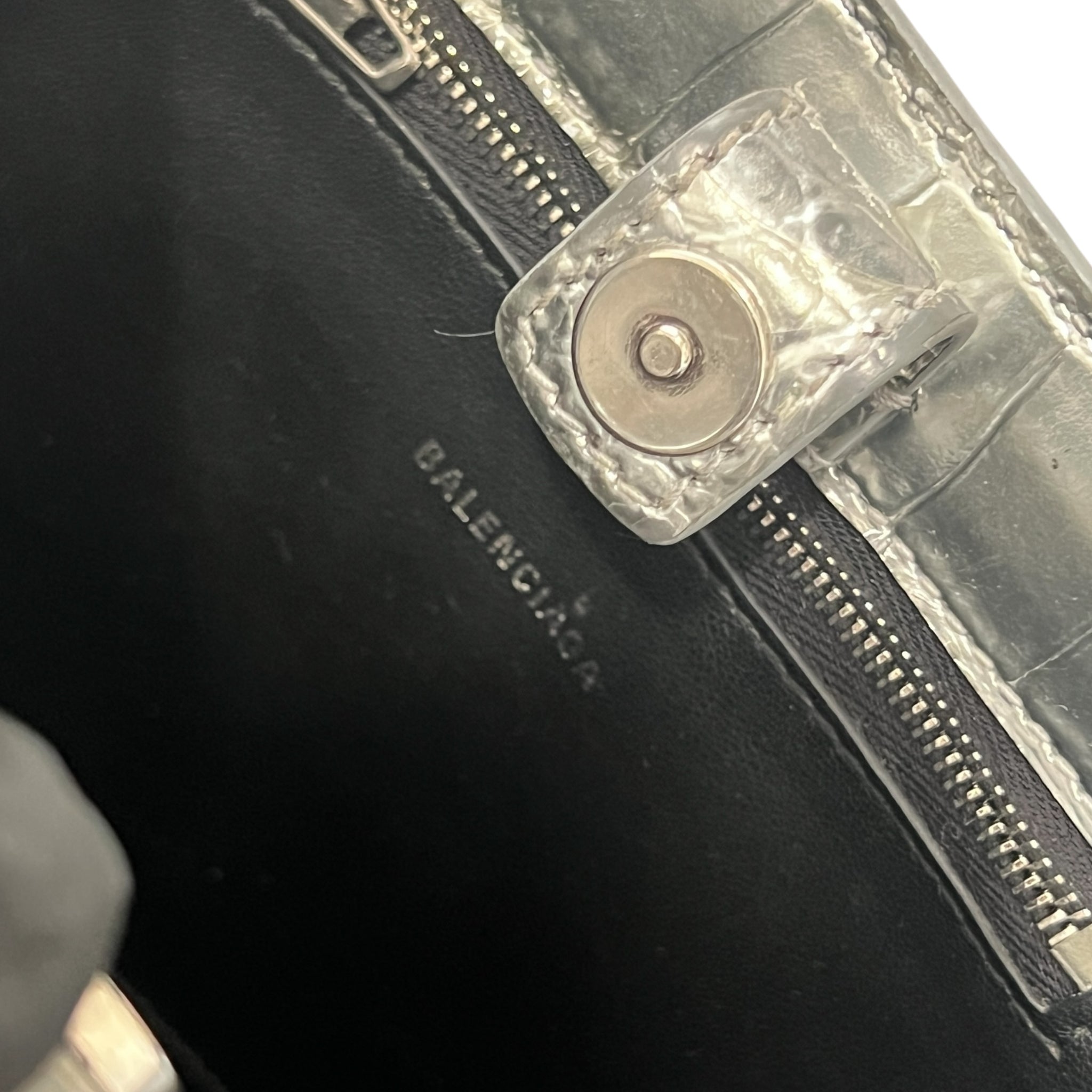 BALENCIAGA 2022SS BB Logo Metallic Crocodile Embossed Leather Hand Bag