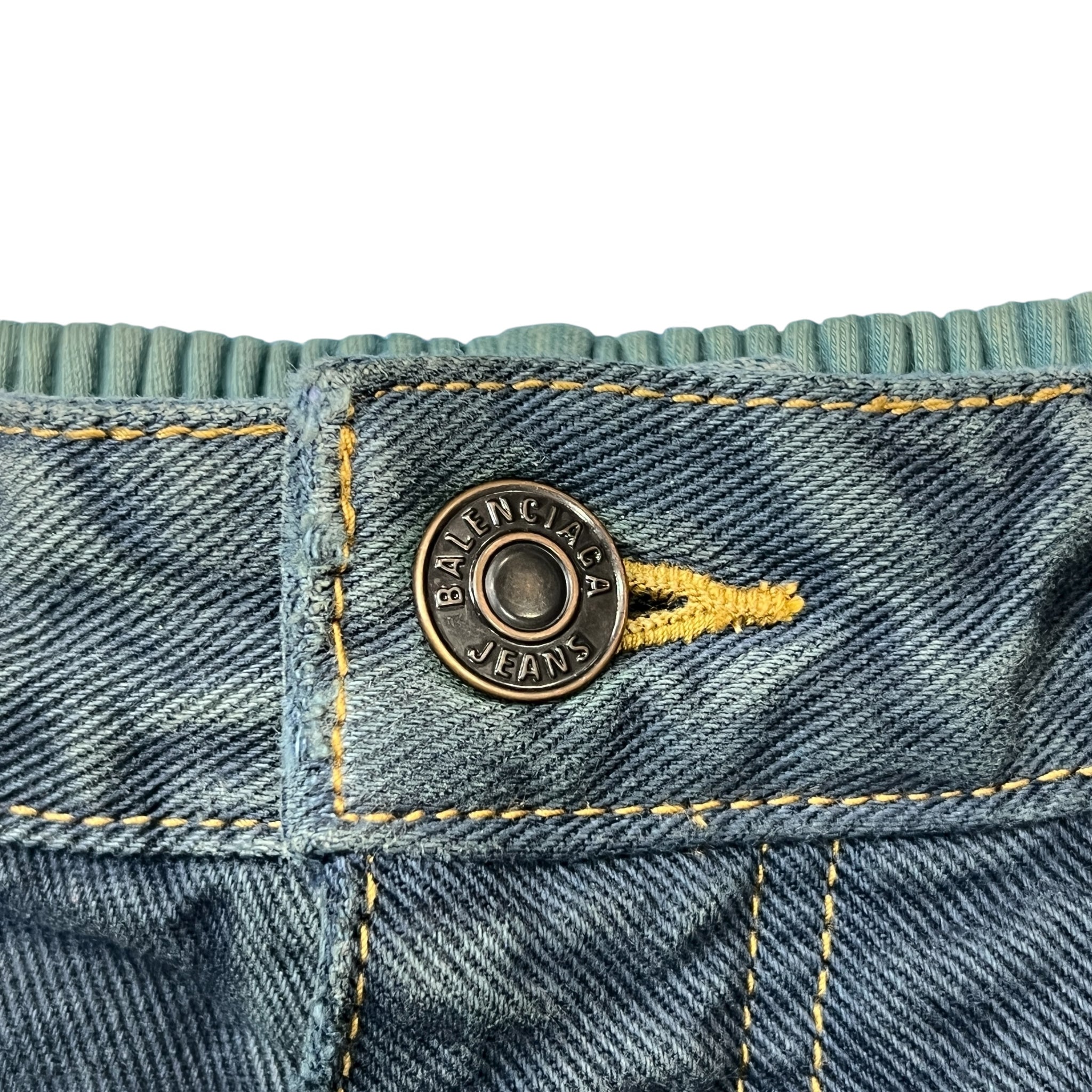 BALENCIAGA 2023SS Hybrid Buggy Pants – Denim × Sweatpants
