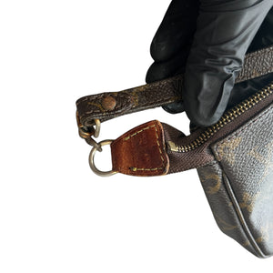 Louis Vuitton Monogram Shoulder Bag