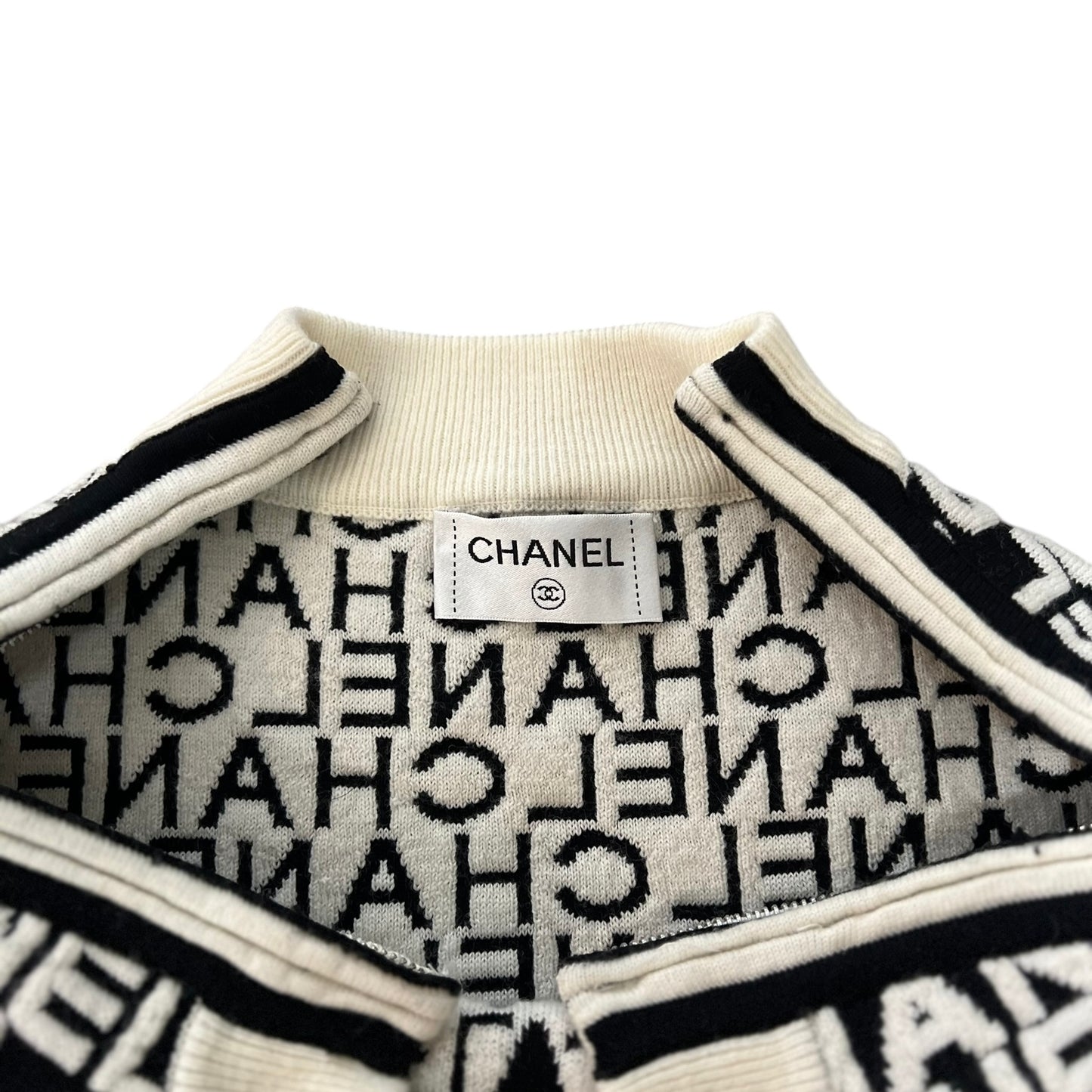 CHANEL Shoulder Open Wool Logo Knit