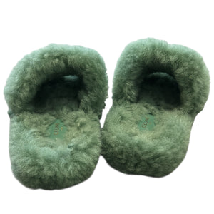 CELINE 2021SS Look7 Fur Slide Triumph Open Slide Boa Sandals Green