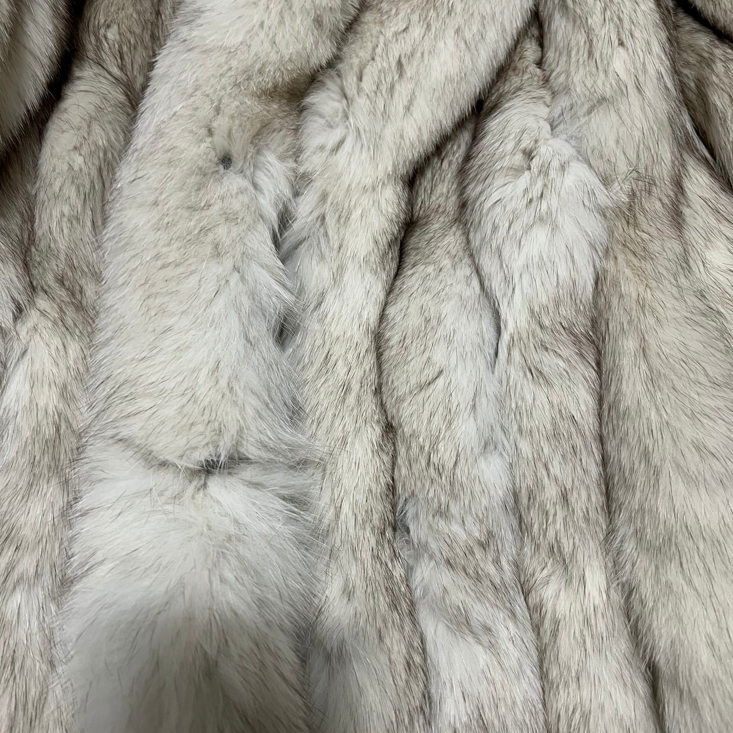 SAGA FOX ROYAL Supreme Quality Ranched Fox Fur Coat