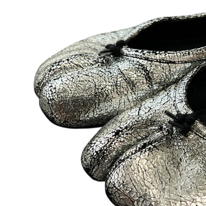 Maison Margiela Tabi Flat Crackled Metallic Leather Shoes