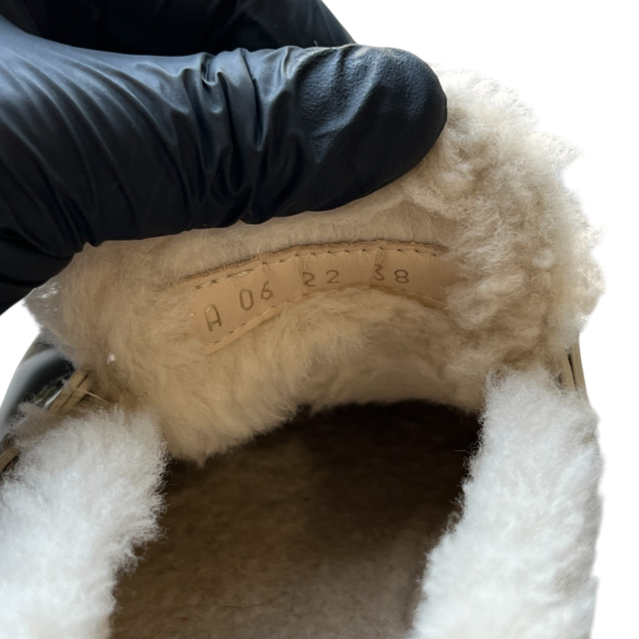 Christian Dior Logo Plate Shearling Lined Loafers