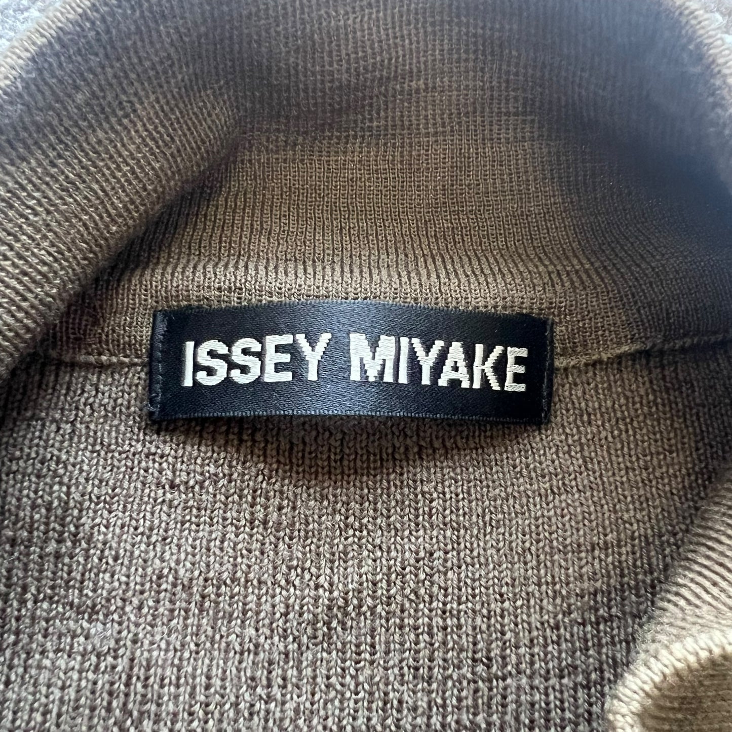 ISSEY MIYAKE 2000s MULTI ZIP HYBRID NYLON SWEAT JACKET