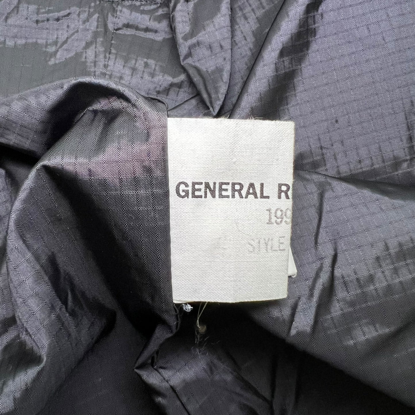 GENERAL RESEARCH 1999AW MOUNTAIN NYLON JACKET