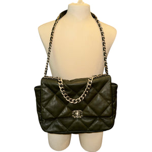 CHANEL Matelassé 19 Chain Shoulder Bag