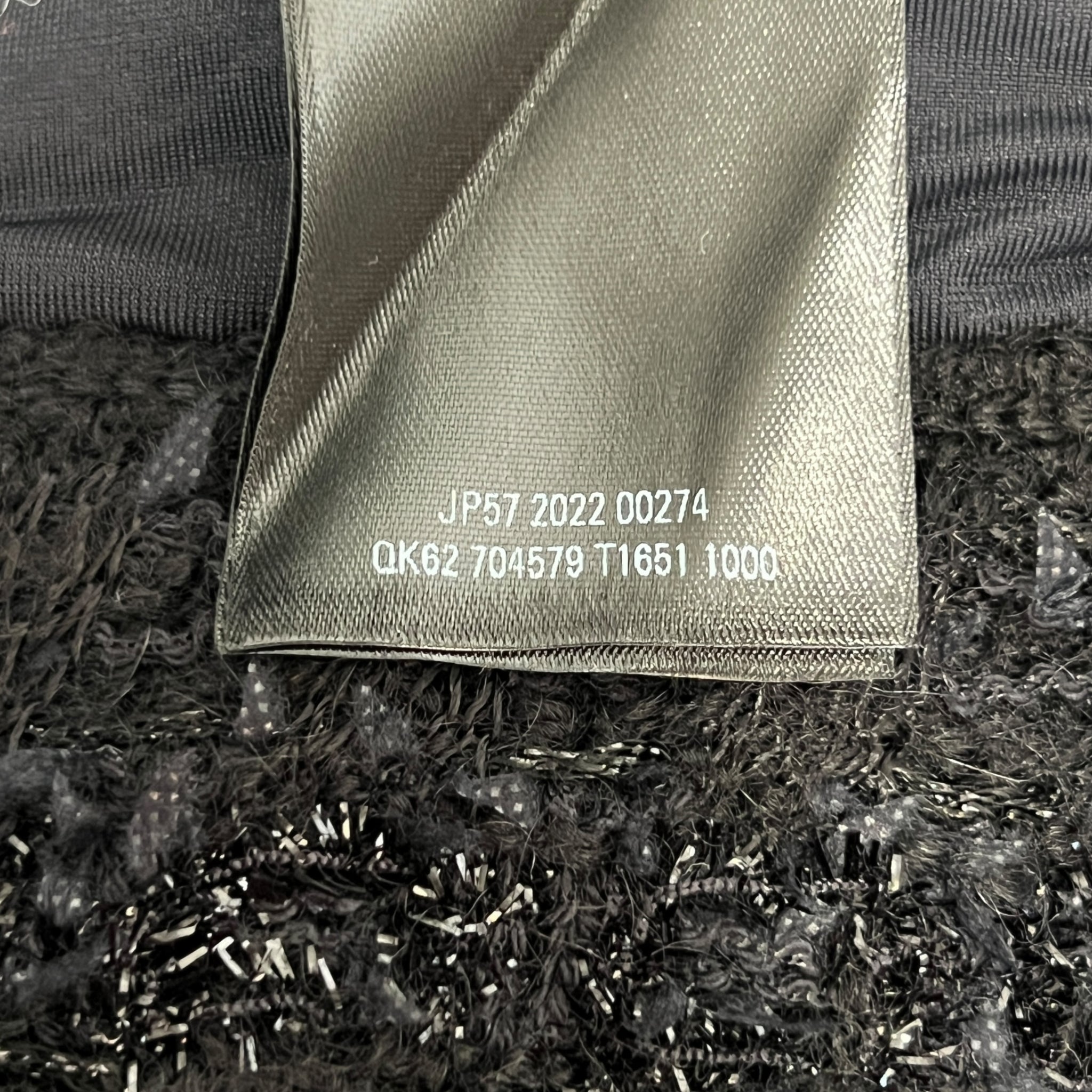 BALENCIAGA 2022AW DEMNA GVASALIA Textured Tweed Knit Baggy Pants LOOK PHOTO 28