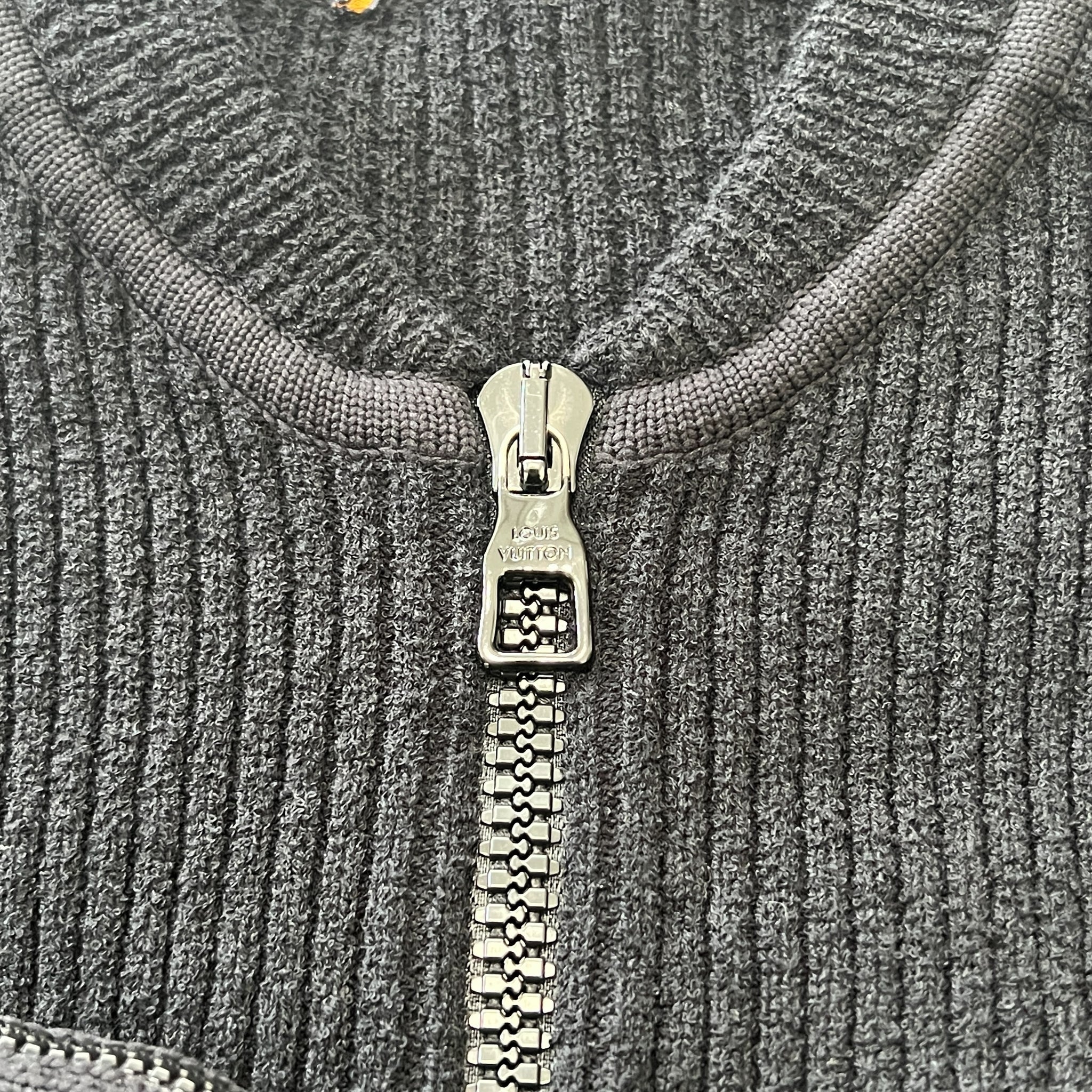 LOUIS VUITTON SS2019 Virgil Era 3D Multi-Pocket Knit Vest (Runway Reference / Black)