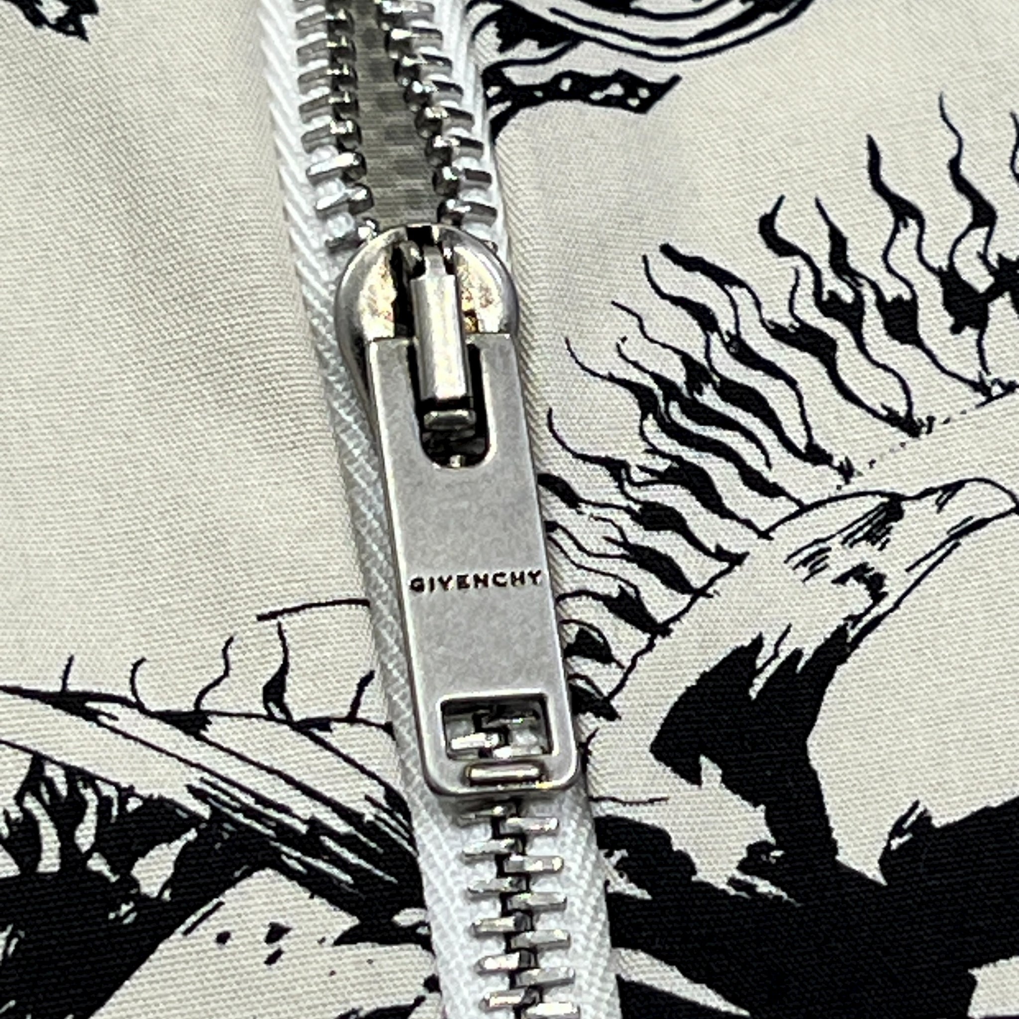 GIVENCHY 2021SS Matthew M. Williams Zip-Up Tiger Camo White Tattoo S/S Shirts