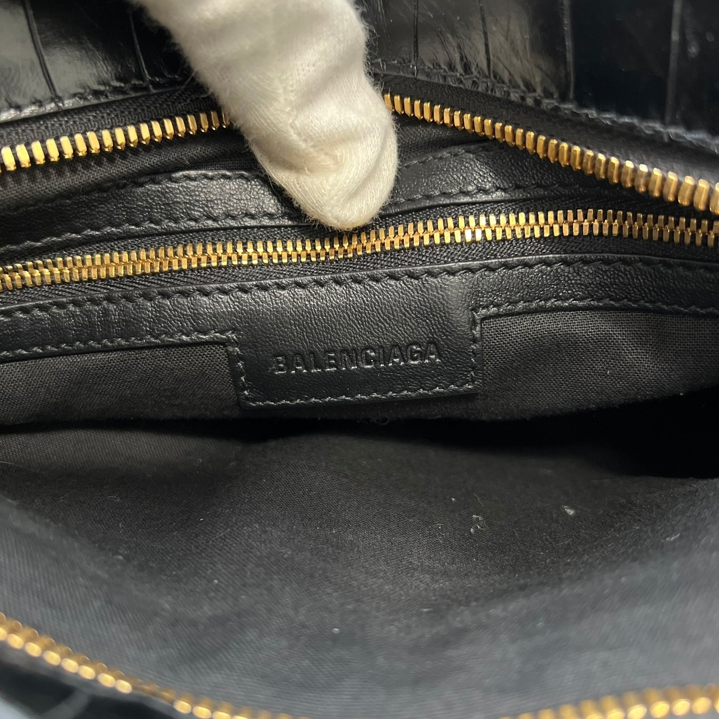 BALENCIAGA 2024SS Neo Cagole S Gold studs Tote Bag