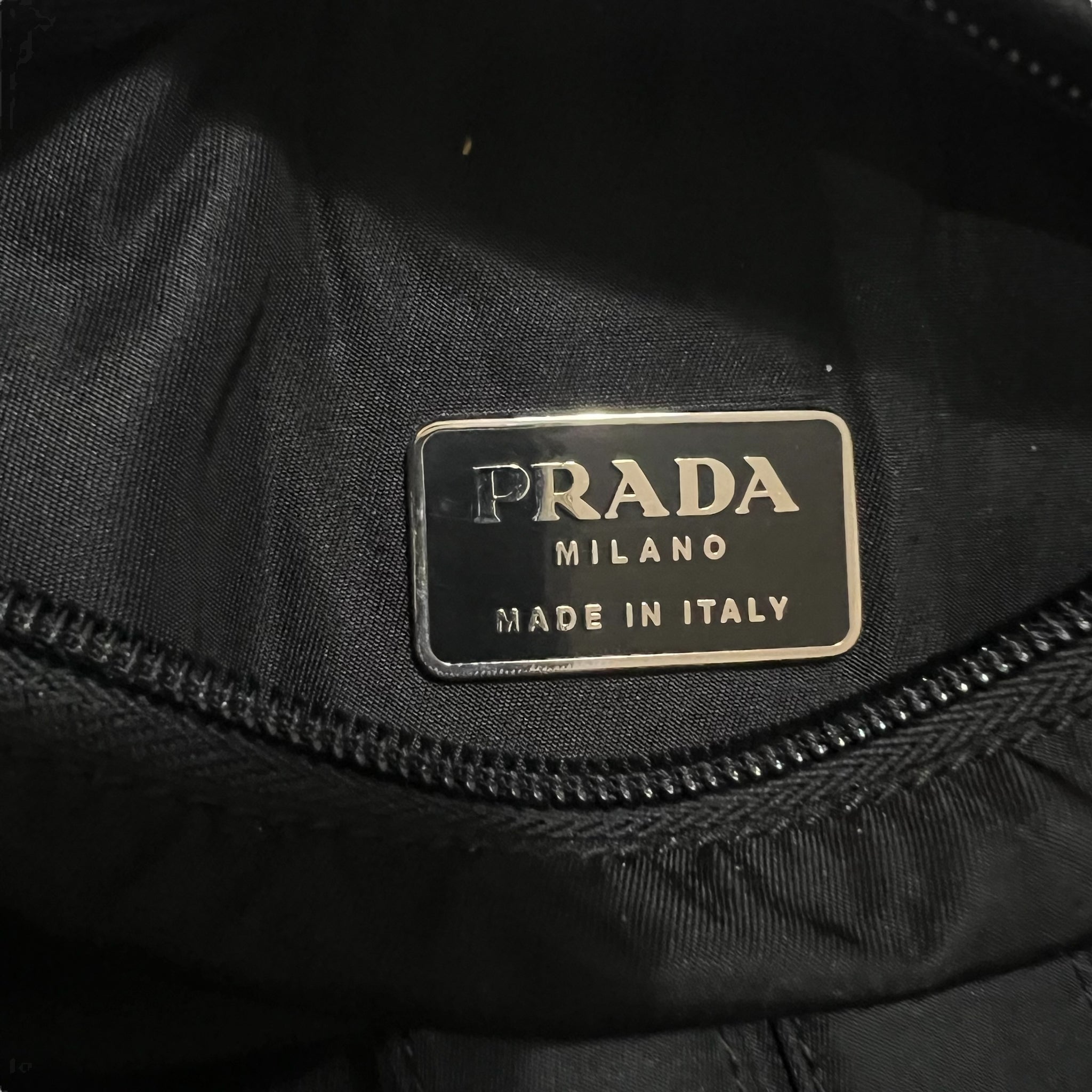 PRADA 1999AW CHEST RIG BODY BAG