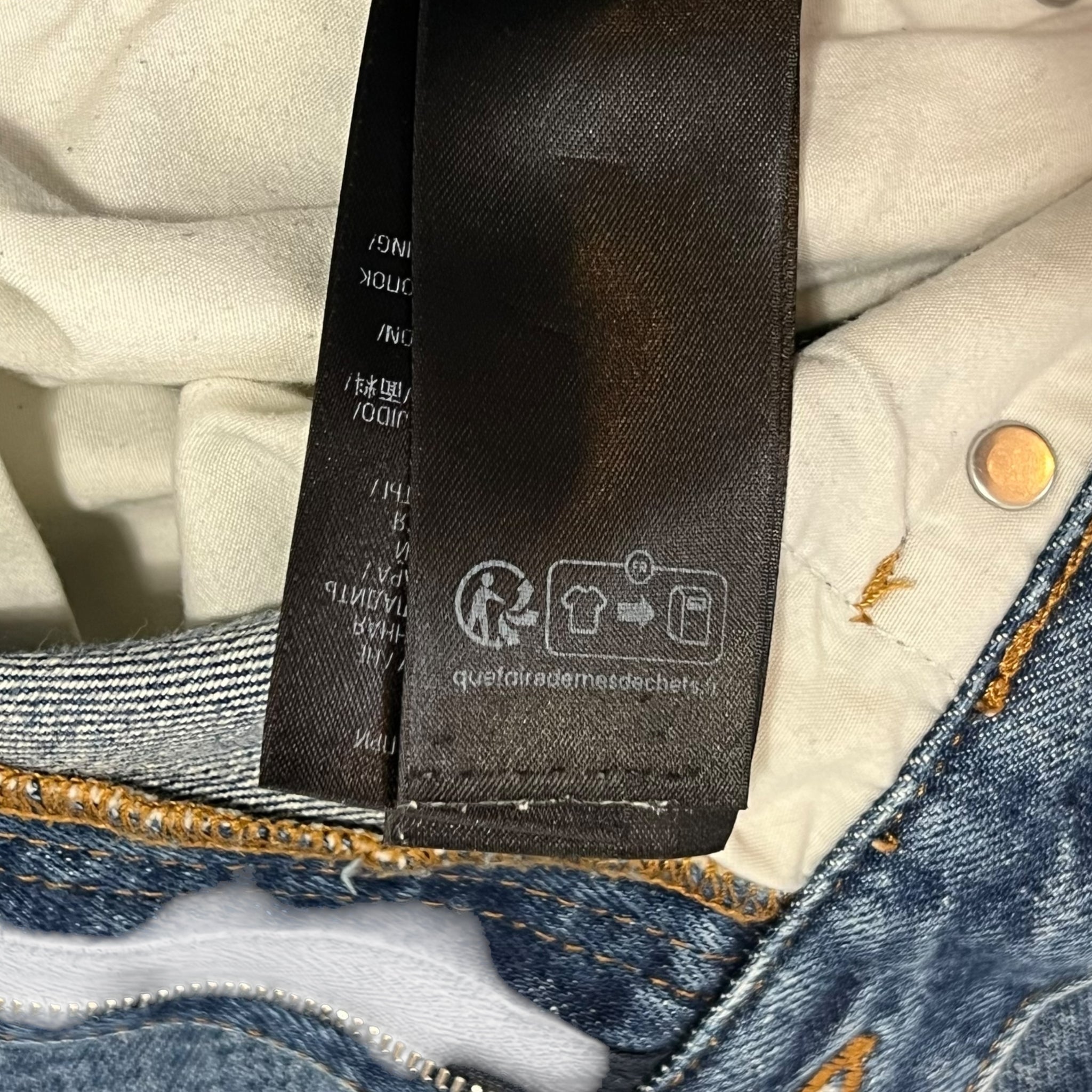 BALENCIAGA 2023SS Distressed Wide Fit Straight Denim Pants