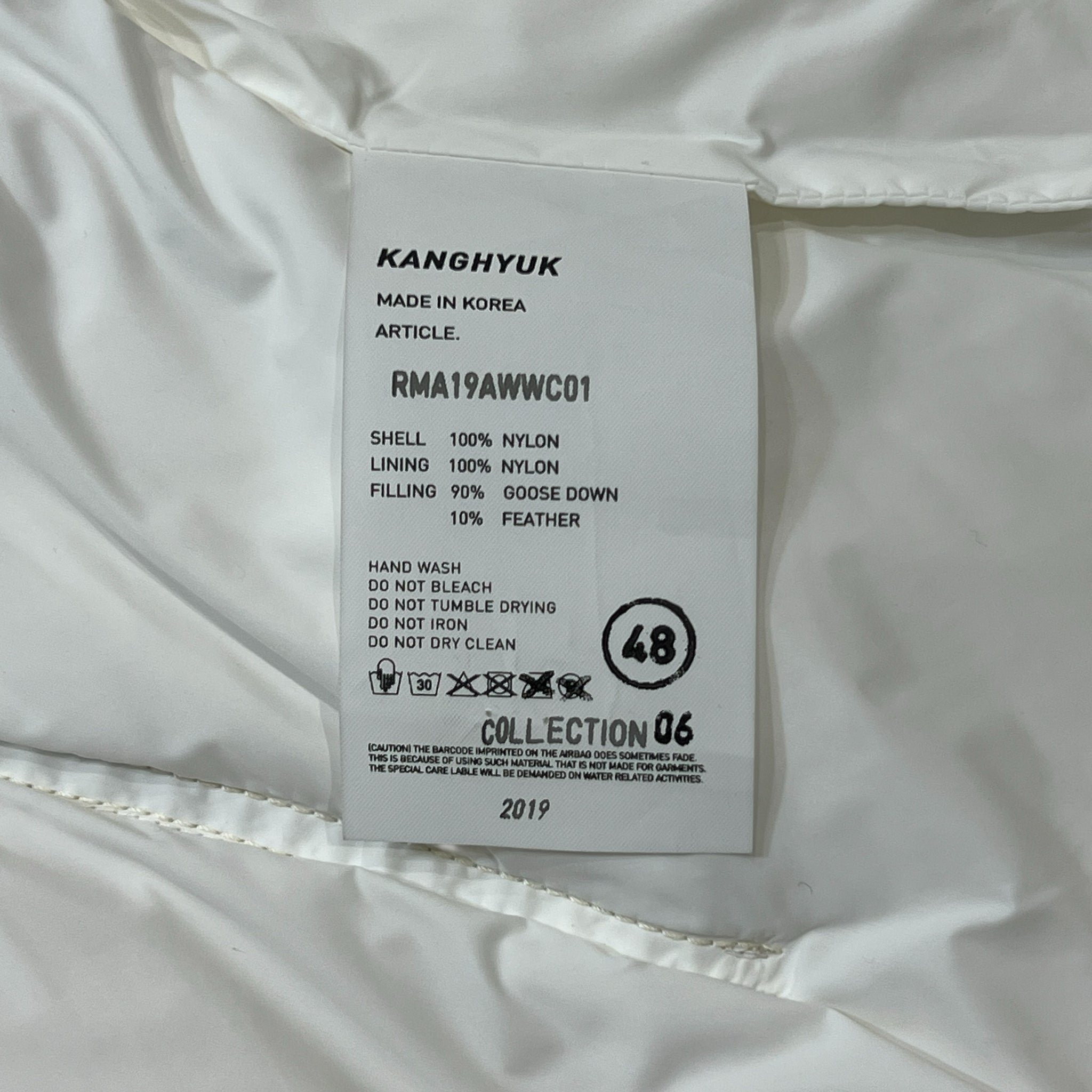 KANGHYUK 2019 COLLECTION 6 Airbag Nylon Puffer Down Vest