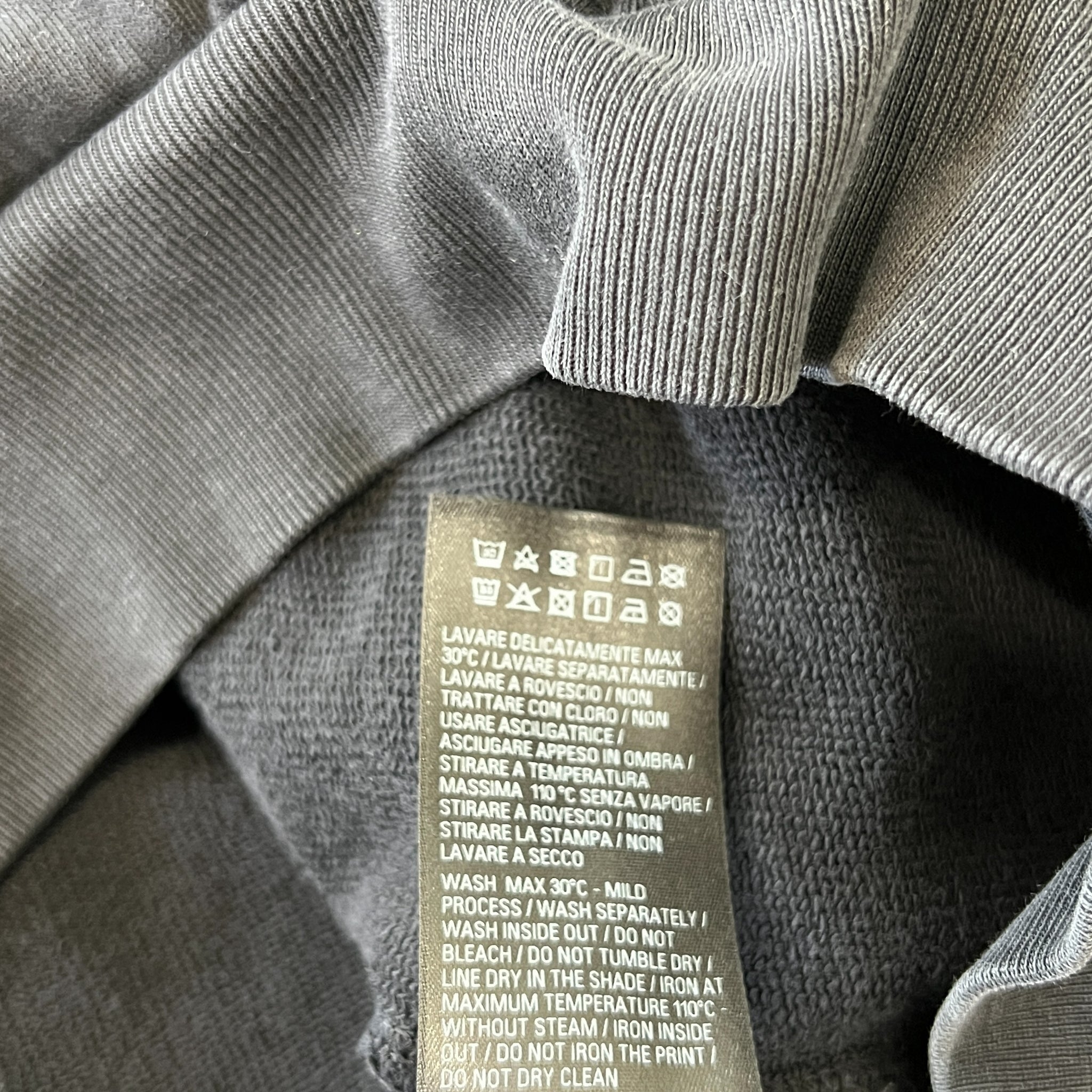 BALENCIAGA 2024SS “PARIS Tropical” ラウンデッドフーディー