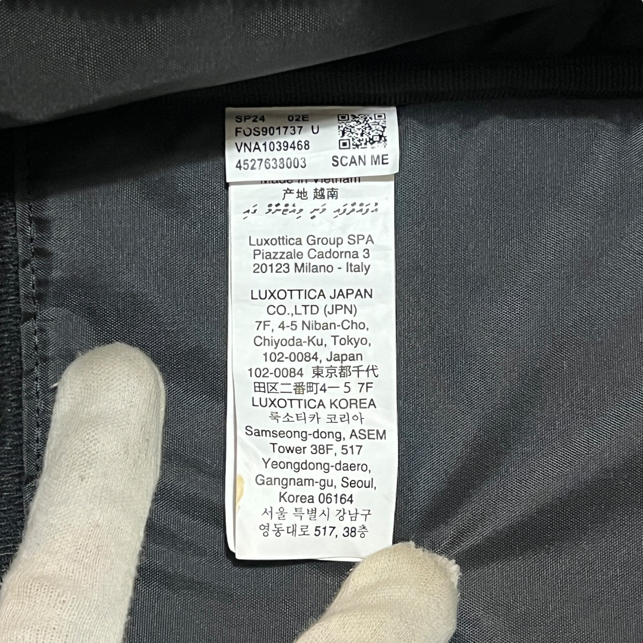 OAKLEY Essential Backpack M 22L FOS901737 Waterproof
