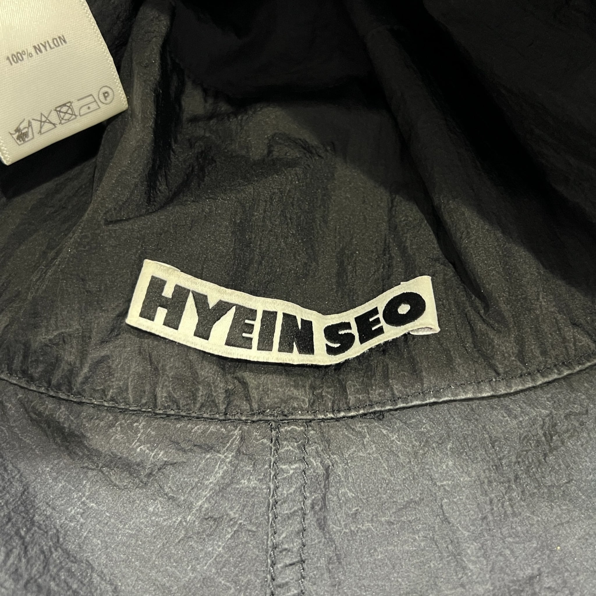 HYEIN SEO Nylon Bucket Hat / Black