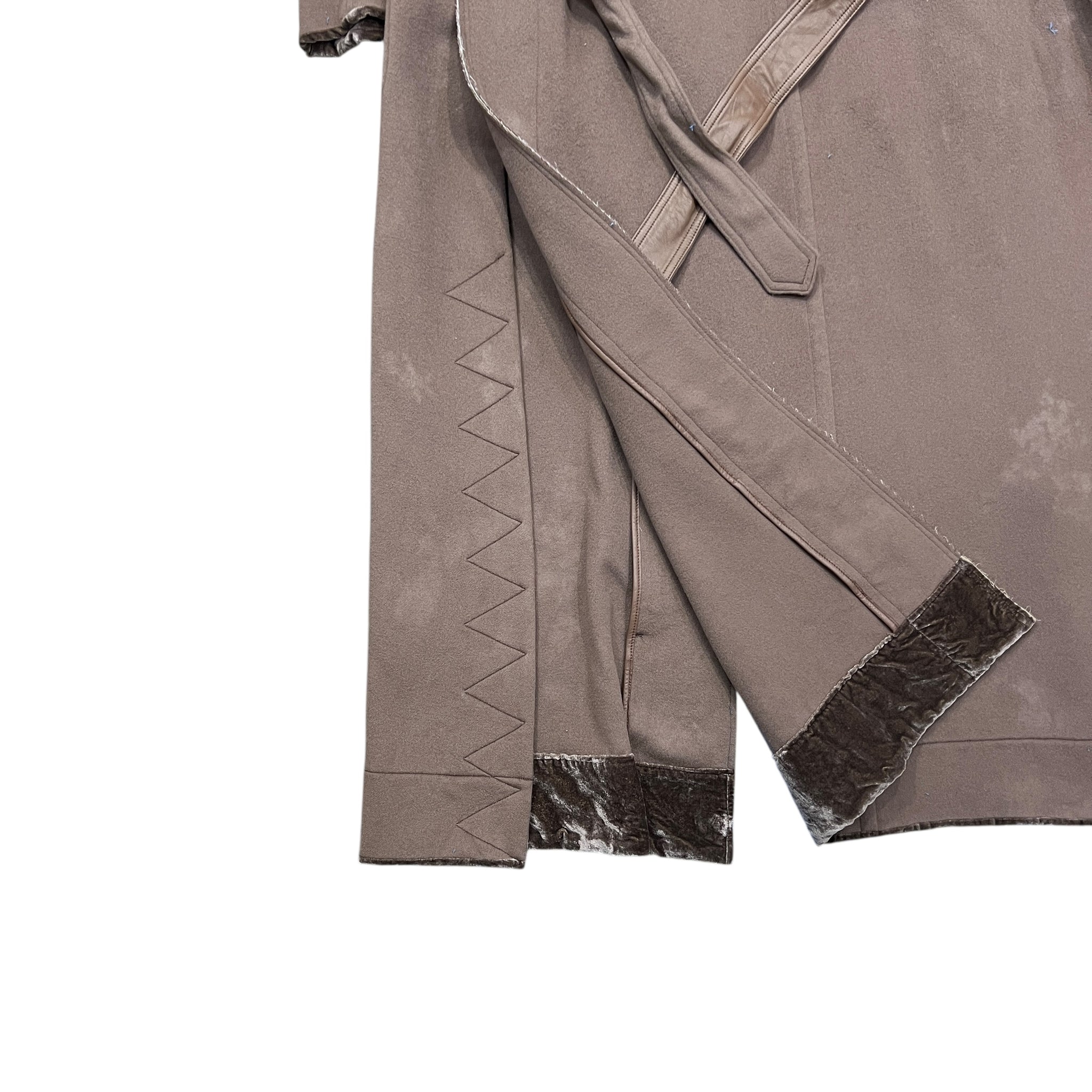 TAKAHIROMIYASHITA The Soloist. Cashmere Taupe Wrapping Long Coat