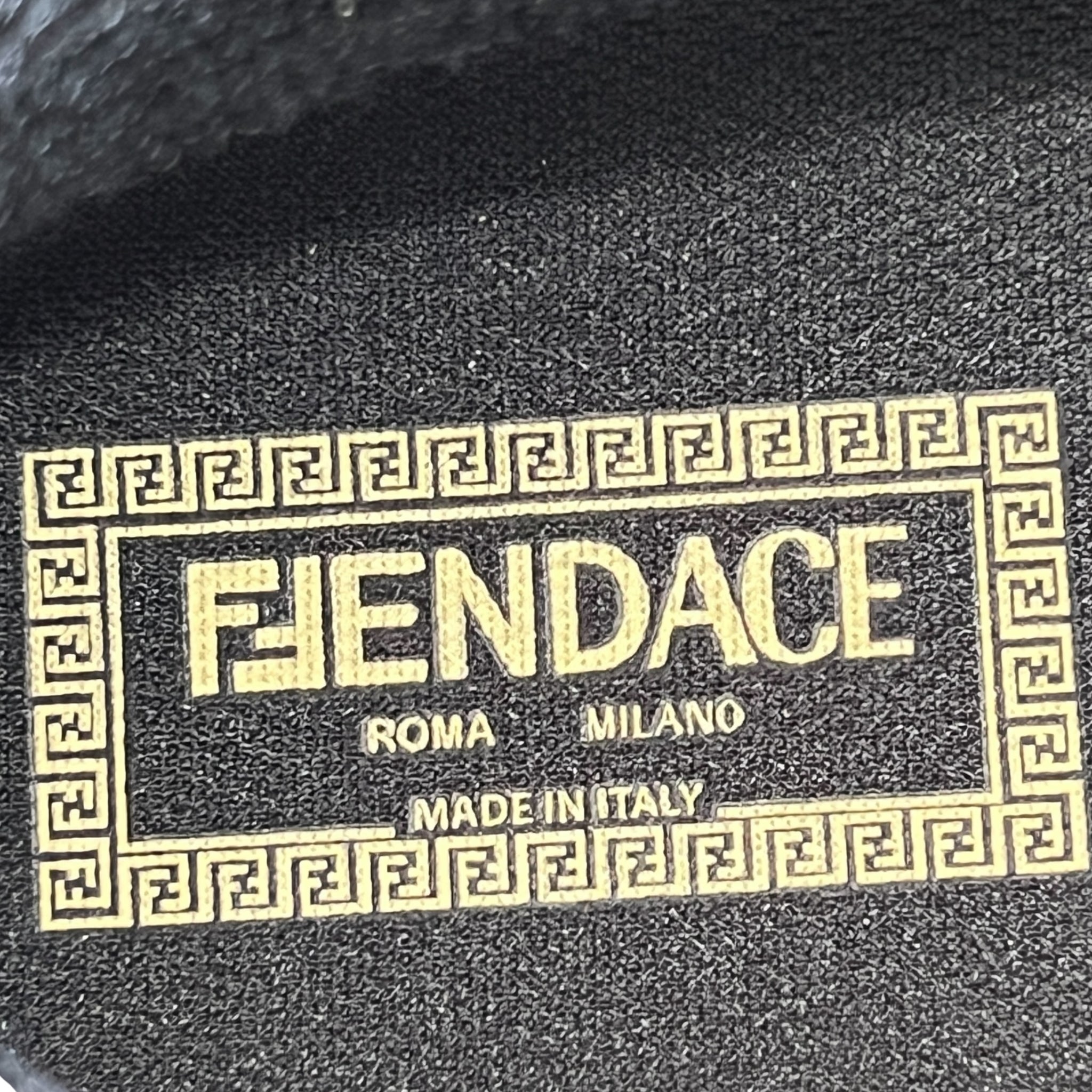 FENDI × VERSACE "FENDACE" 2022SS Match Black Suede Low-top Sneaker