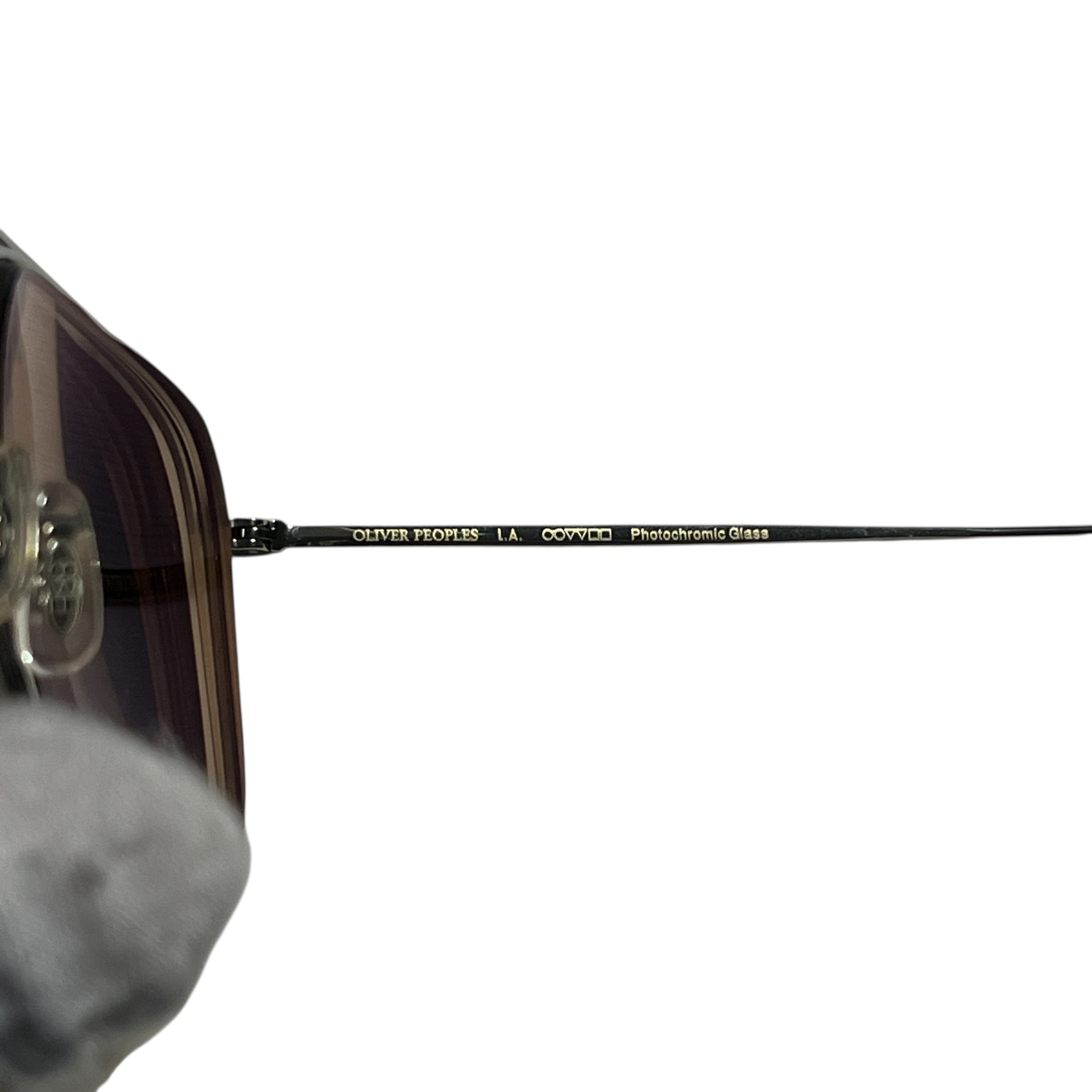 ROGER FEDERER × OLIVER PEOPLES Photochromic Glass