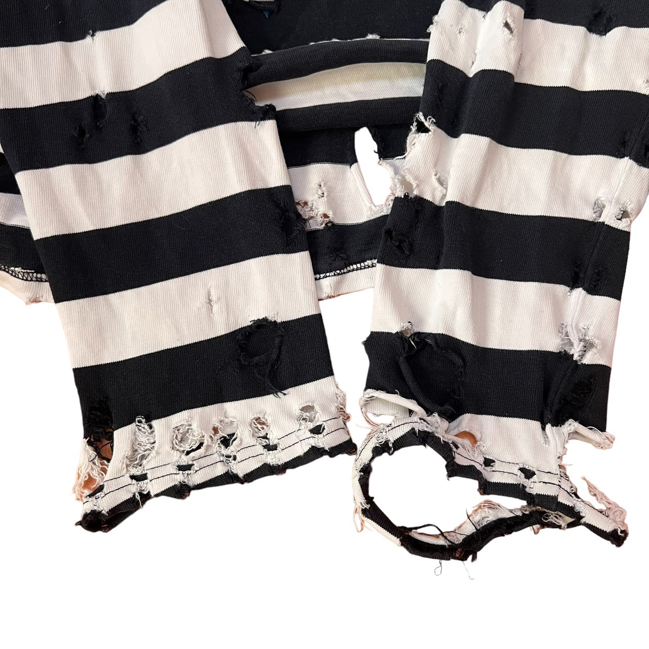 NUMBER (N)INE 2002SS modern age distressed damaged boarder long sleeve tee